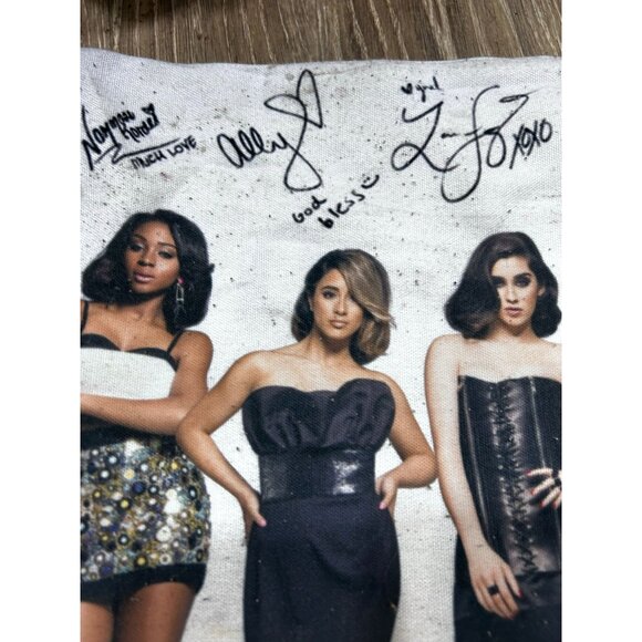 Fifth Harmony Girl Group Printed Autograph Pillow 100% Polyester White - Picture 3 of 7